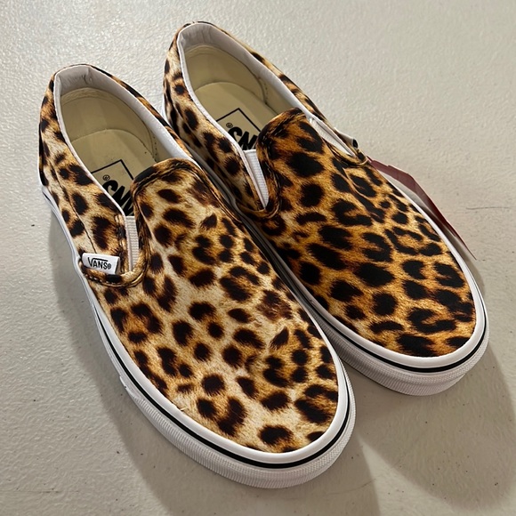 VANS | Classic Slip On Shoes (leopard black/true white) - Picture 2 of 6